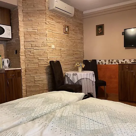 Rozmann Family Panzio & Apartmanhaz Sárvár Exteriér fotografie