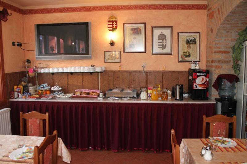 Rozmann Family Panzio & Apartmanhaz Sarvar